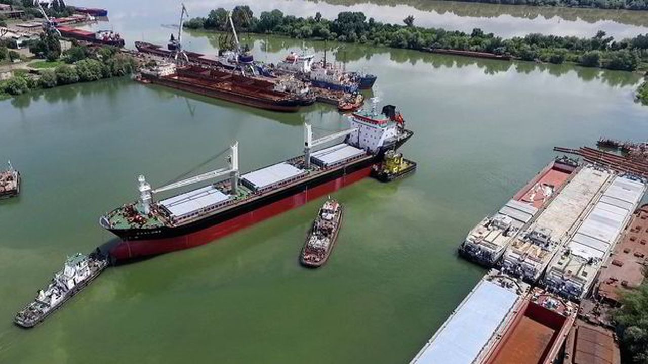 Ucraina pretinde că nu face dumping pe piața grânelor. România și Moldova, vitale pentru exporturile de cereale din est