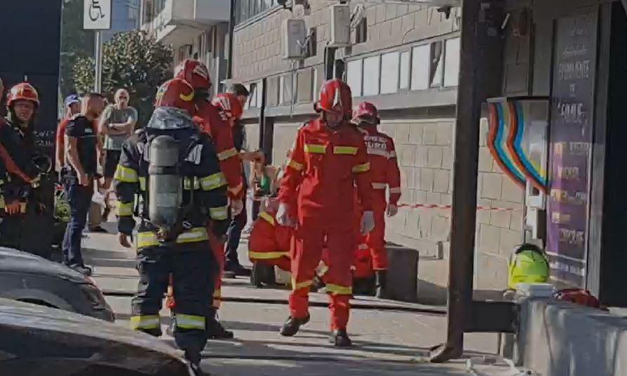 FOTO. Incendiu la o celebră saună din Constanța. 20 de persoane s-au autoevacuat