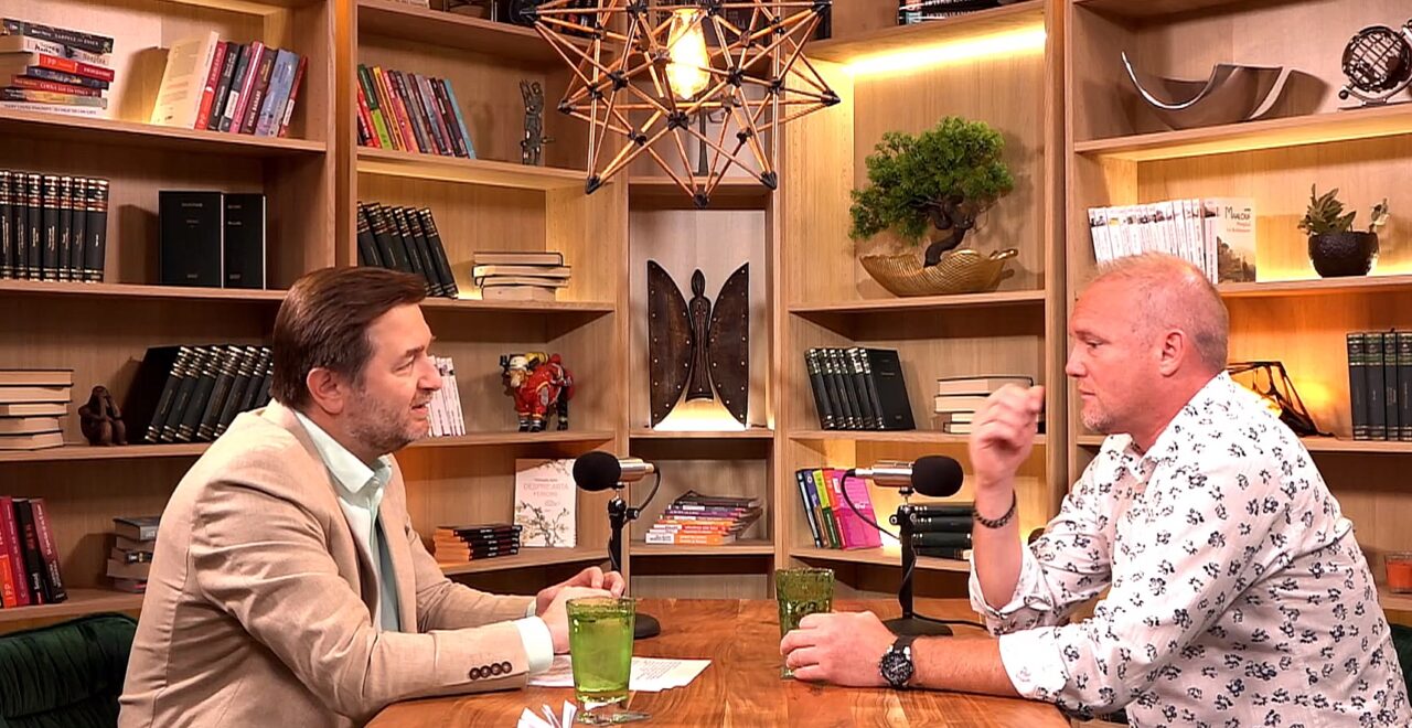 VIDEO | Radu Palaniță dezvăluie ce muzică nu ar cânta, la podcastul ALTCEVA: „Pentru că nu am față, voce poate”