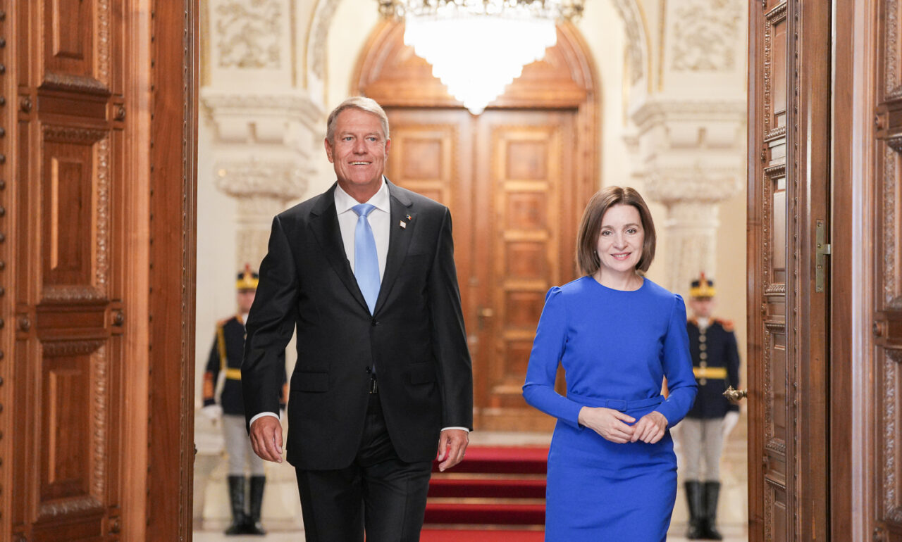 Klaus Iohannis, mesaj la 33 de ani de la proclamarea INDEPENDENȚEI R. Moldova: Sunteți parte a marii familii europene
