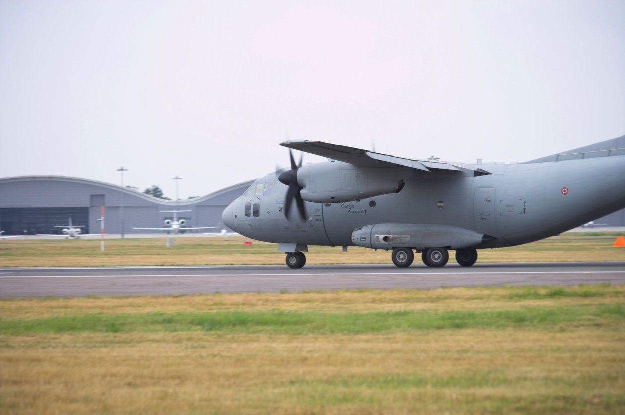 Un PACIENT cu arsuri grave de la Spitalul „Bagdasar-Arseni”, transportat cu o aeronavă C-27 J Spartan a MApN la un spital din Germania
