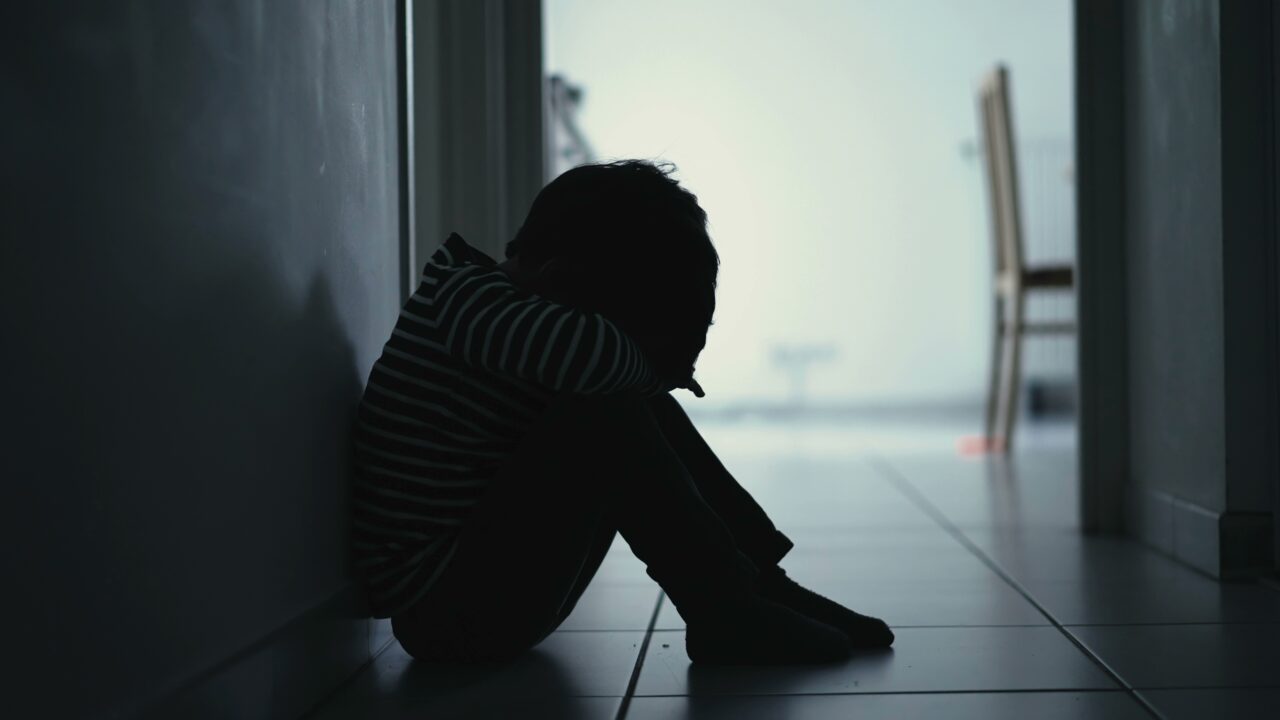 „Vorbim despre o MUTILARE pe viață”. O grădiniță din Constanța, obligată să plătească despăgubiri uriașe după ce o fetiță a fost opărită cu ciorbă