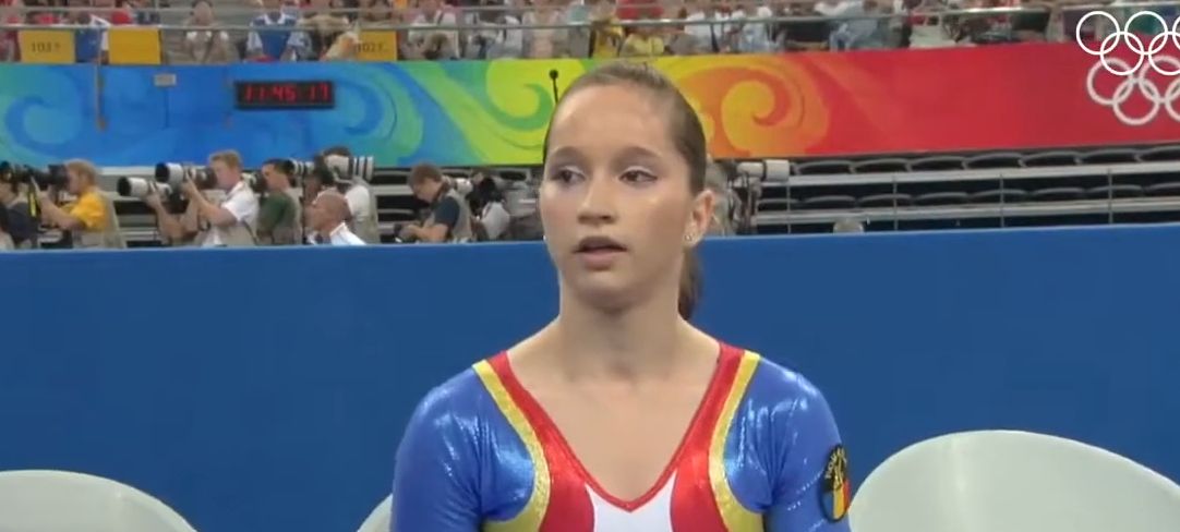 FOTO / Fosta gimnastă Steliana Nistor a fost CERUTĂ ÎN CĂSĂTORIE. S-a întâmplat chiar de ziua ei de naștere