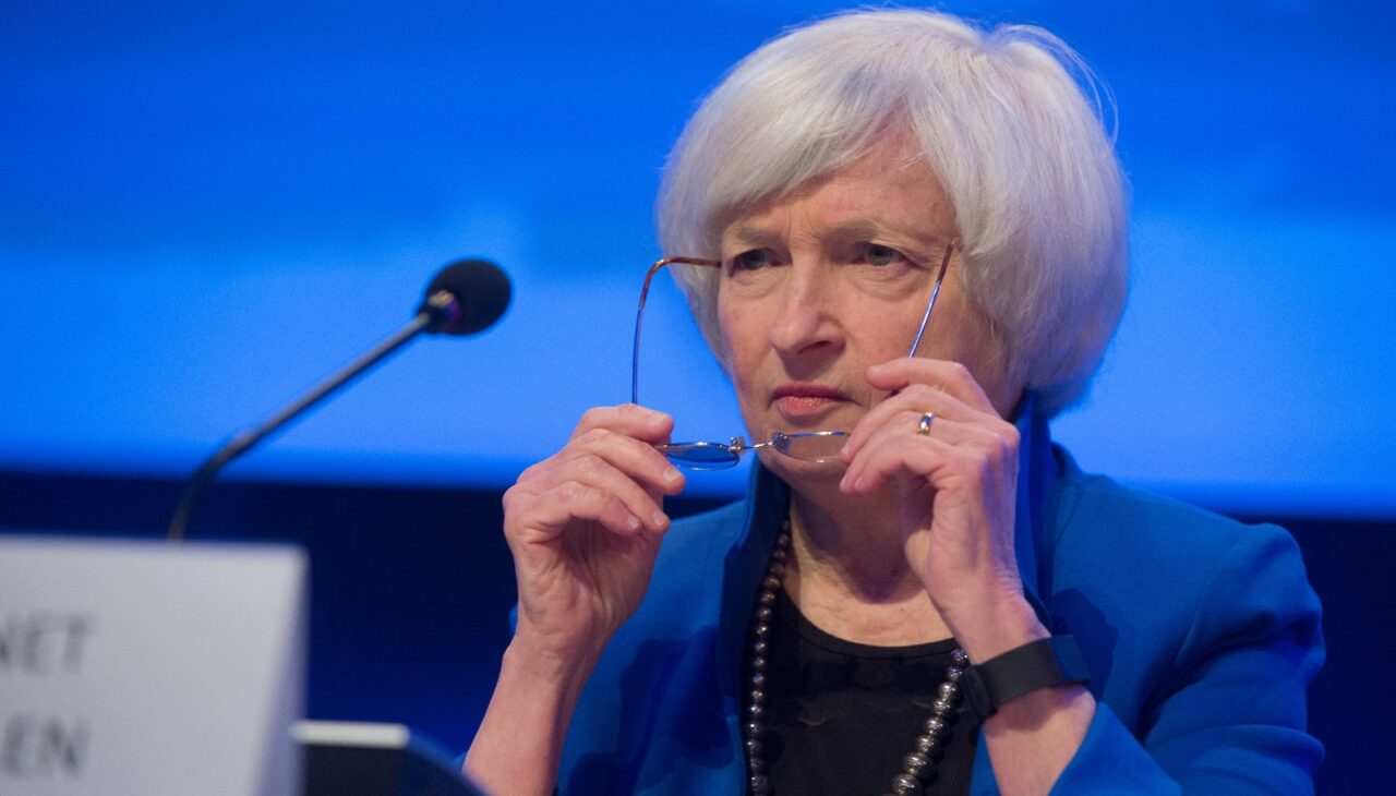 Janet Yellen nu observă semnale privind o criză economică în SUA, dar e îngrijorată de impasul finanțării instituțiilor