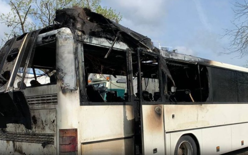 TIMIȘOARA. Autobuz plin cu 40 de călători, cuprins de flăcări în mers