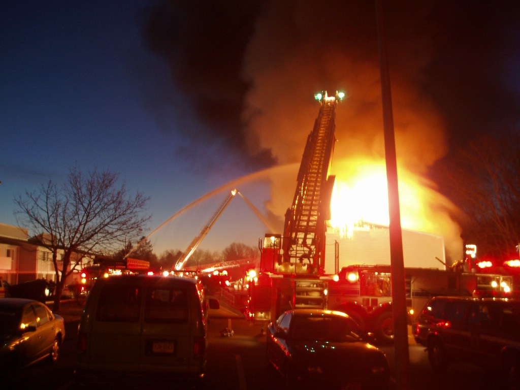 VIDEO | INCENDIU într-un club de noapte din Murcia, Spania. Bilanț tragic anunțat de autorități