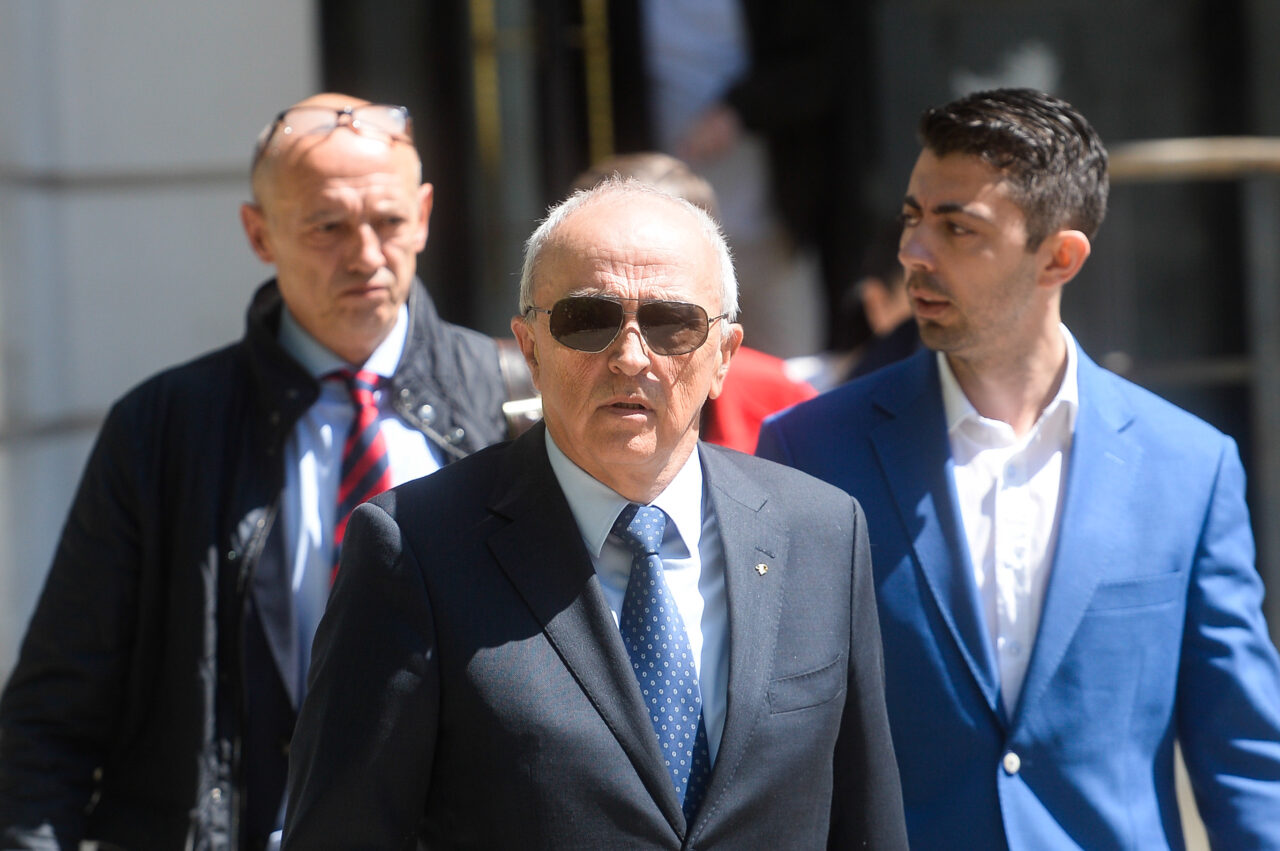 Mircea Cosma, fost președinte CJ Prahova, și fiul său, Vlad Cosma, scapă de închisoare