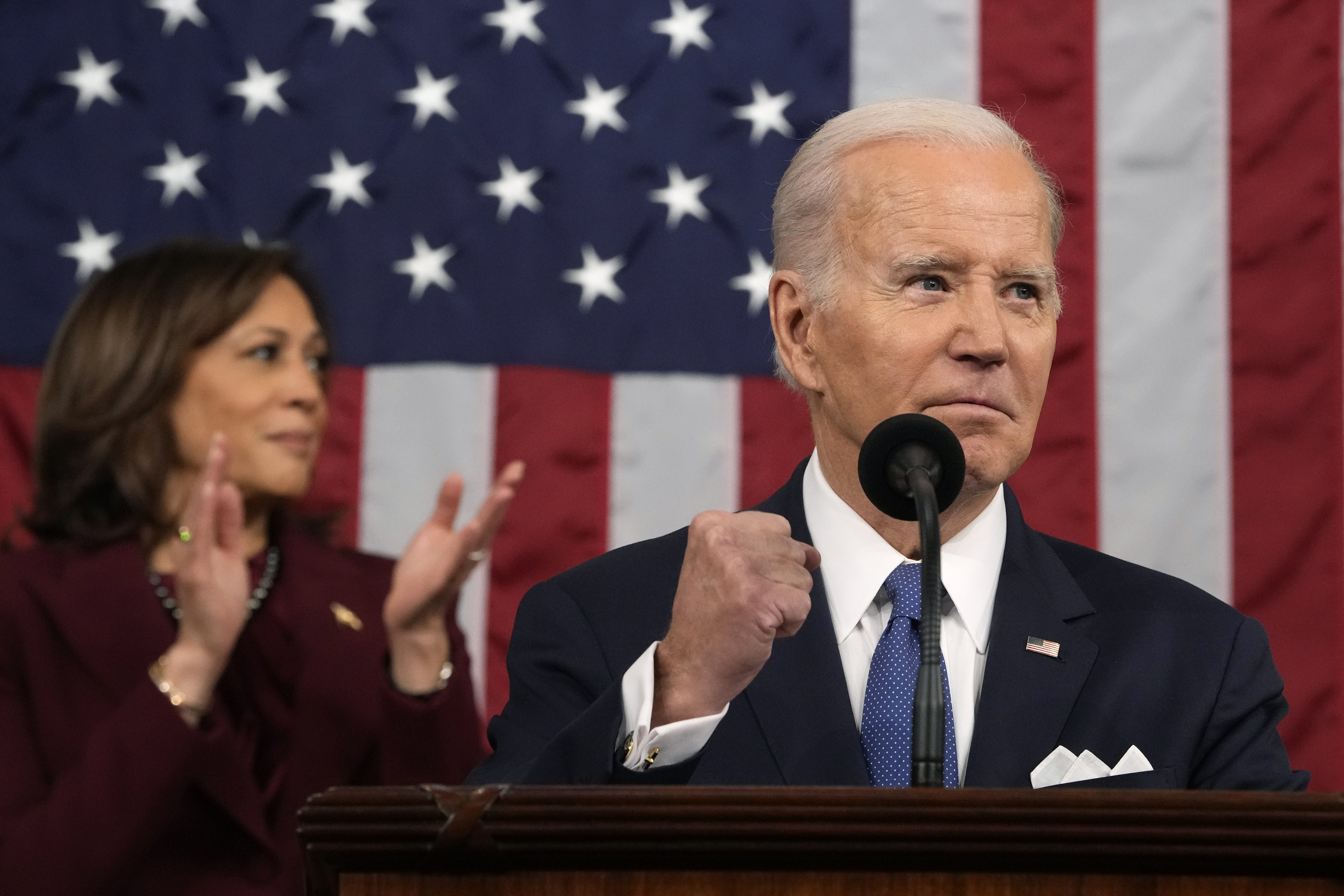 Retragerea lui Joe Biden din cursa pentru președinția SUA se simte pe piața de capital. Bursele se confruntă acum cu efectul „Harris”