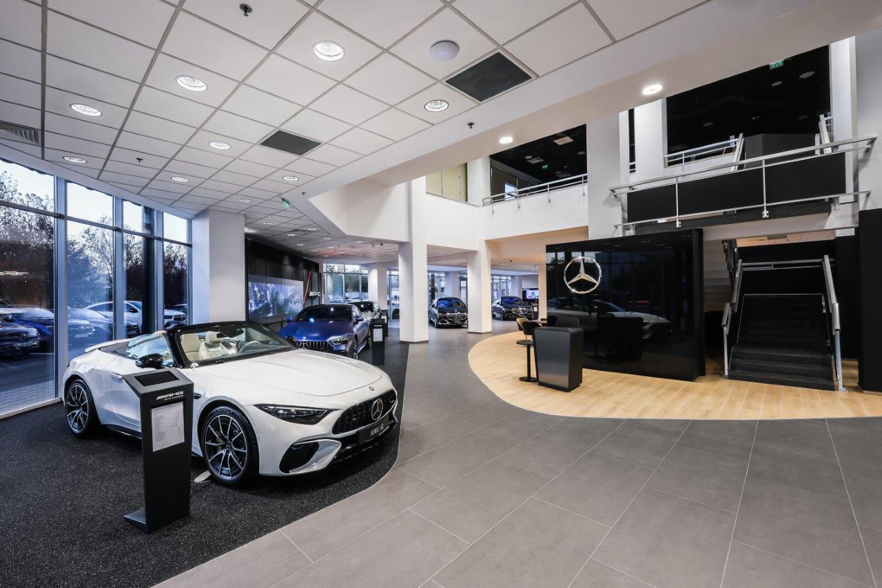Taxele vamale lovesc VÂNZĂRILE Mercedes-Benz. Cifrele arată un declin accentuat