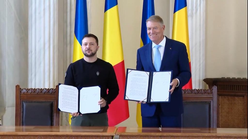 VIDEO | Declarație comună semnată la București de Zelenski și Klaus Iohannis: „Ne concentrăm pentru a ajuta Ucraina să câștige războiul”