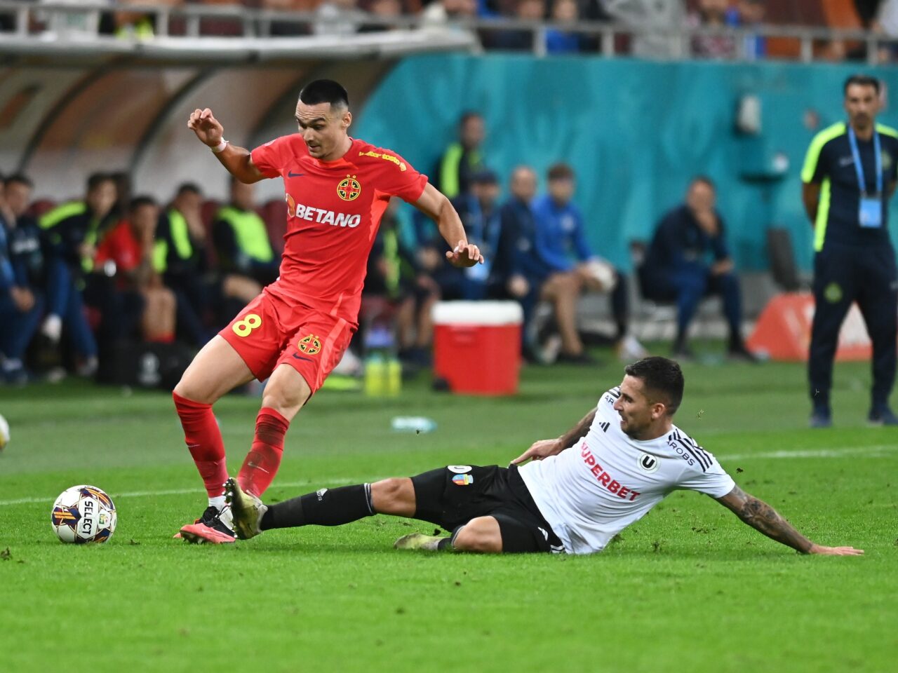 FCSB, doar egal ACASĂ cu U. Cluj! Ce fotbaliști l-au înfuriat pe Gigi Becali după partida de luni seara