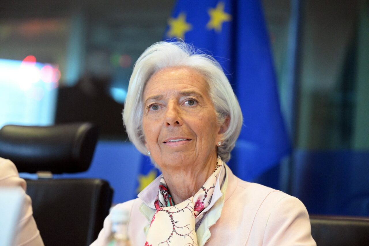 Christine Lagarde consideră eficientă politica monetară în zona euro, fără a exclude noi majorări ale dobânzii