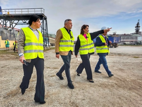 O nouă generație pentru agricultura românească! Vizita ministrului Florin Ionuț Barbu la Fabrica de Zahăr de la Luduș