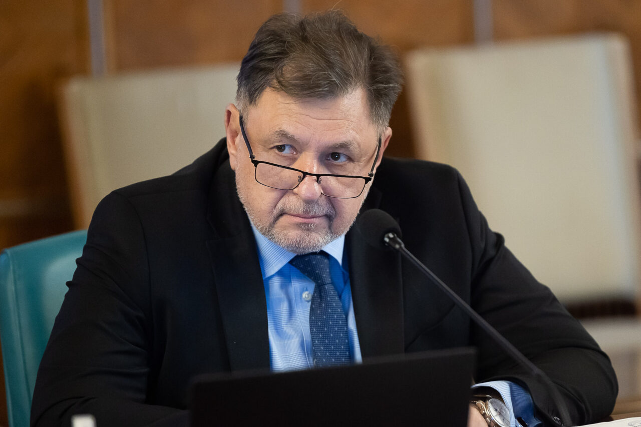 Alexandru RAFILA, despre utilizarea antibioticelor: „Prefer să fim realiști, să ajungem la echilibru”