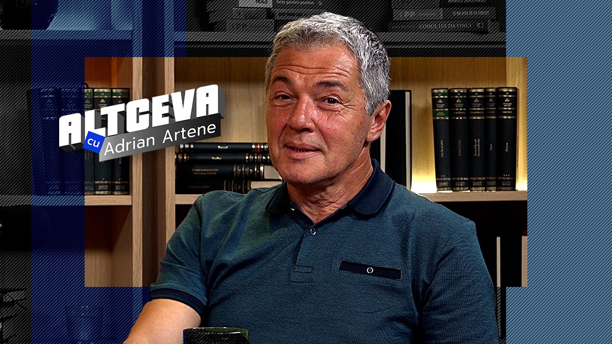 Adrian Păduraru, despre emoțiile din scenă și în fața camerei, la podcastul „ALTCEVA cu Adrian Artene”: „E ca și cum de fiecare dată aș juca Hamlet”