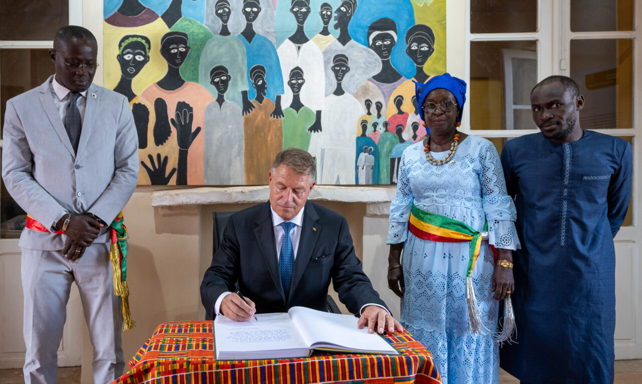 Vizita istorică a președintelui Klaus Iohannis în Senegal. Ziua de joi aduce întâlniri culturale și de înalt nivel cu omologul său african