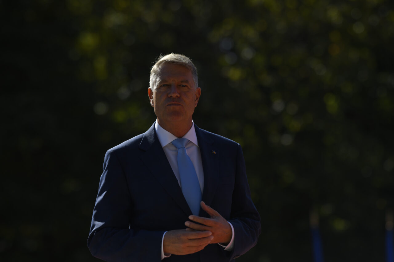 Klaus IOHANNIS, mesaj de Paștele Catolic: „Să ne îndreptăm gândurile și rugăciunile către cei în suferință”