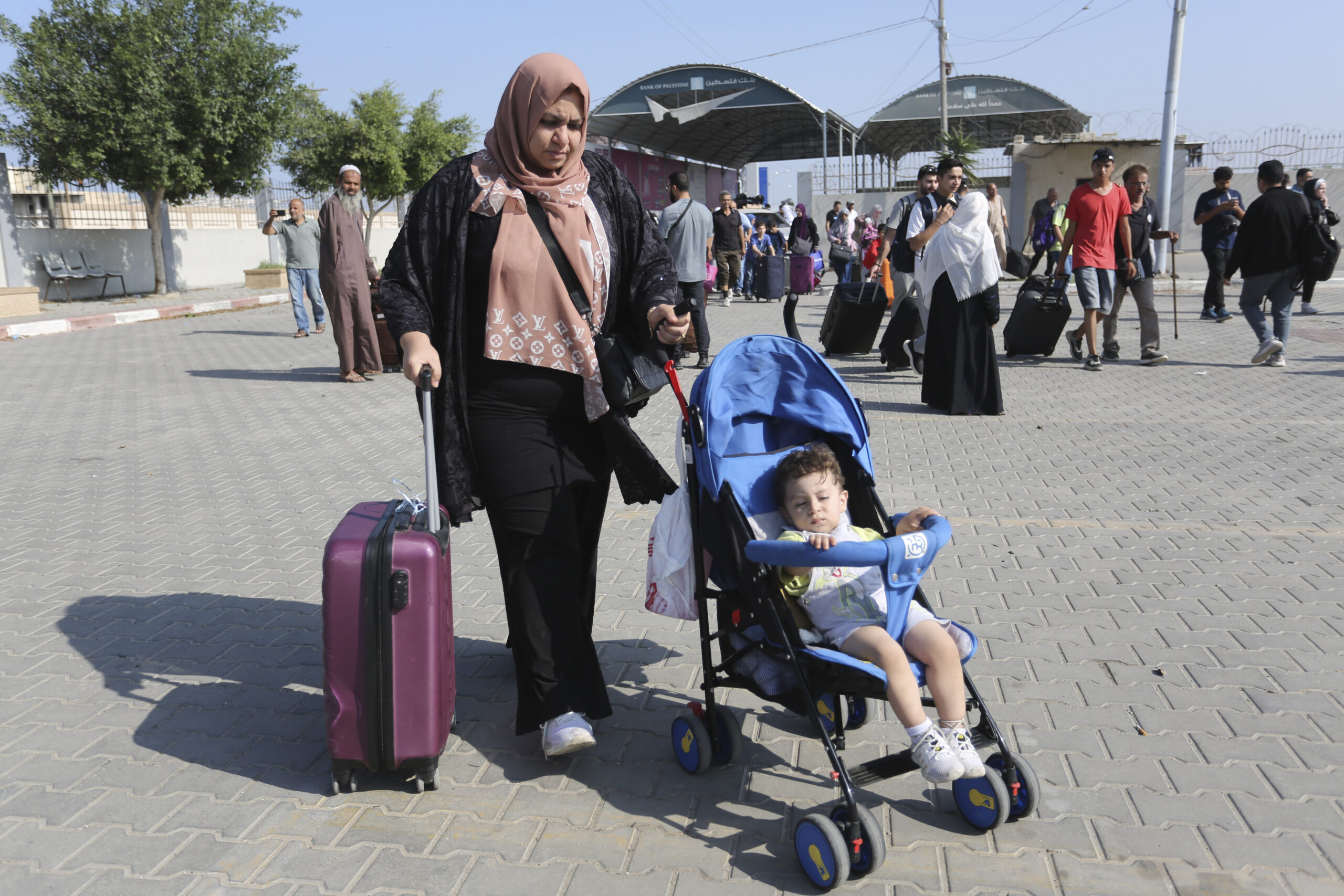 Granița Gaza-Egipt s-a deschis / Sursa foto: AP Mediafax Foto