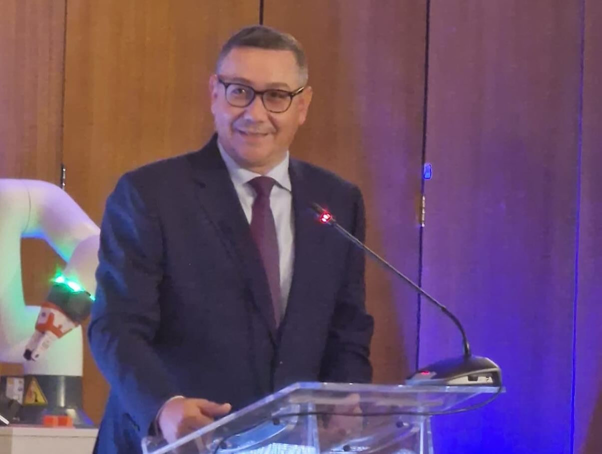 Victor Ponta iese la atac: „Sorosistii au inventat încă un total FAKE NEWS – că SUA și Trump dau România pe mâna Rusiei!”