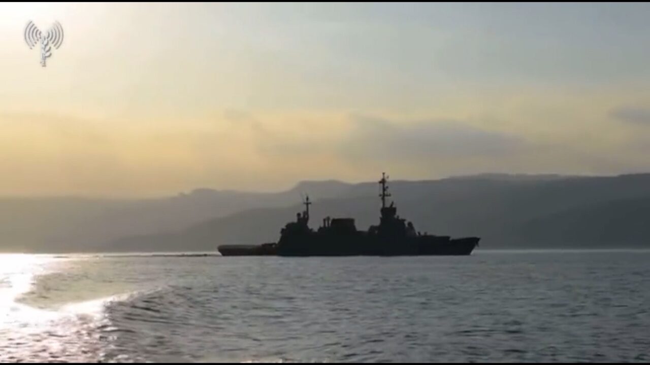 VIDEO | Israelul trimite nave militare în Marea Roșie după o serie de atacuri ale rebelilor huthi din Yemen
