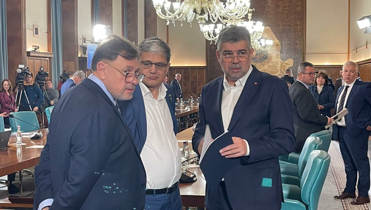 VIDEO | „E mai emoțional” / Cum l-a descris Ciolacu pe Boloș după ce a spus că legea pensiilor nu e sustenabilă
