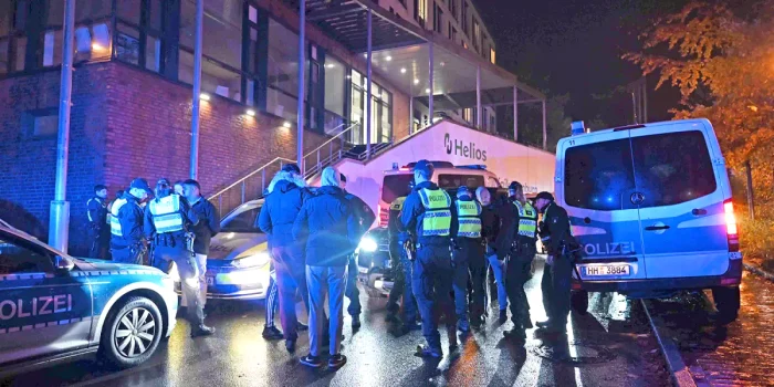 O româncă de 18 ani a RĂPIT un bebeluș dintr-un spital din Hamburg, după ce copilul ei a murit. Operațiune de amploare a poliției germane
