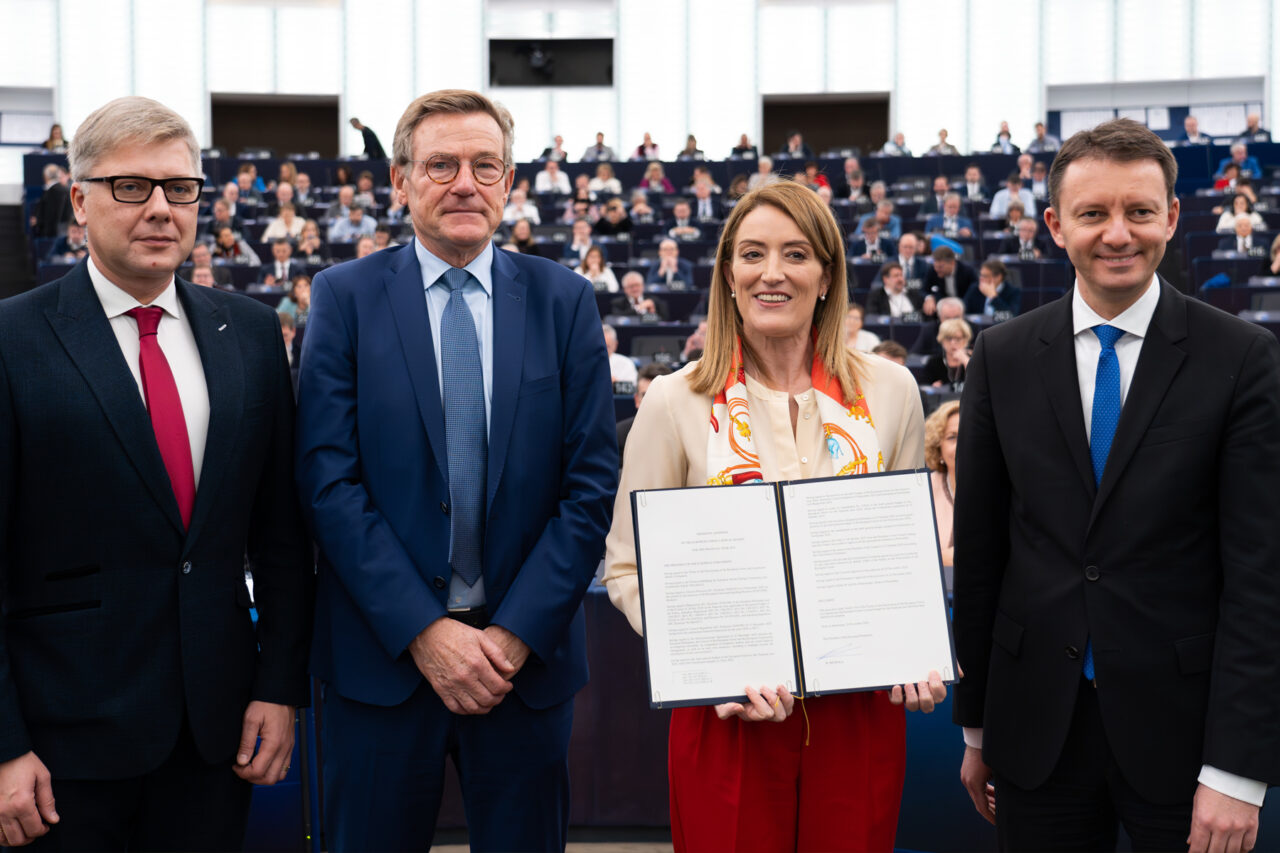 Parlamentul European a adoptat bugetul UE pe 2024, de peste 189 de miliarde de euro. Care sunt priorităţile de finanțare ale blocului comunitar