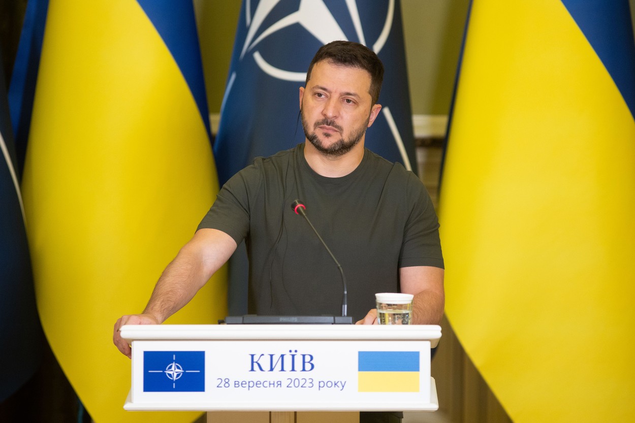 Volodimir Zelenski îl felicită pe Bogdan Aurescu după victoria de la CIJ. „ONU a început să se curețe de influența Rusiei”