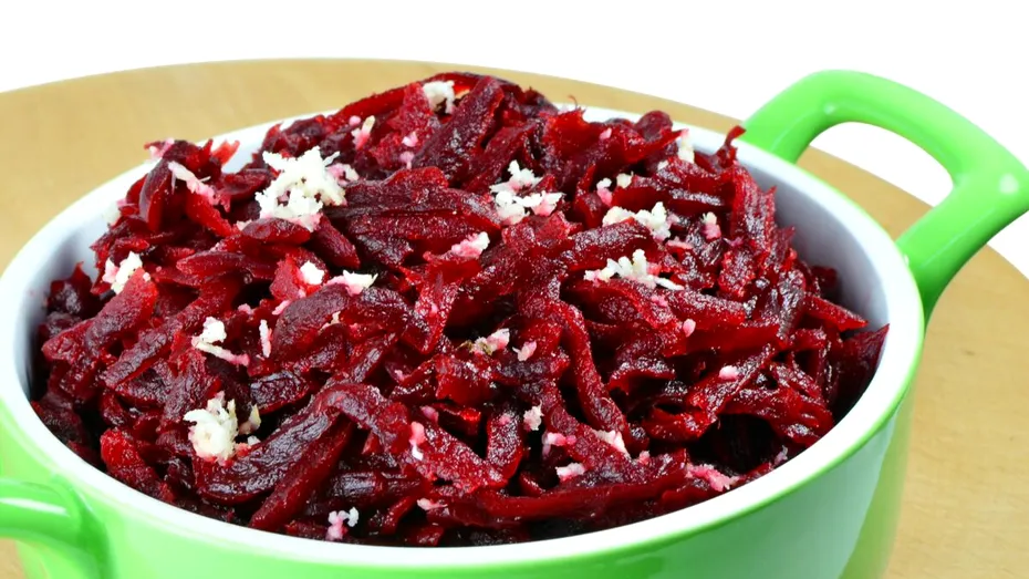 Ce să mănânci când ești răcit. Alimentele care te pun pe picioare rapid!