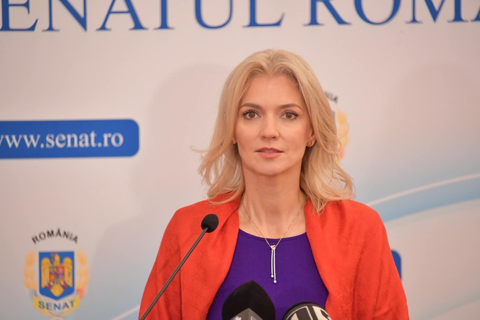 Lotul fugarilor penali, transferat în România. Alina GORGHIU: „Nimeni nu uită de ei”/Numele grele aduse în țară
