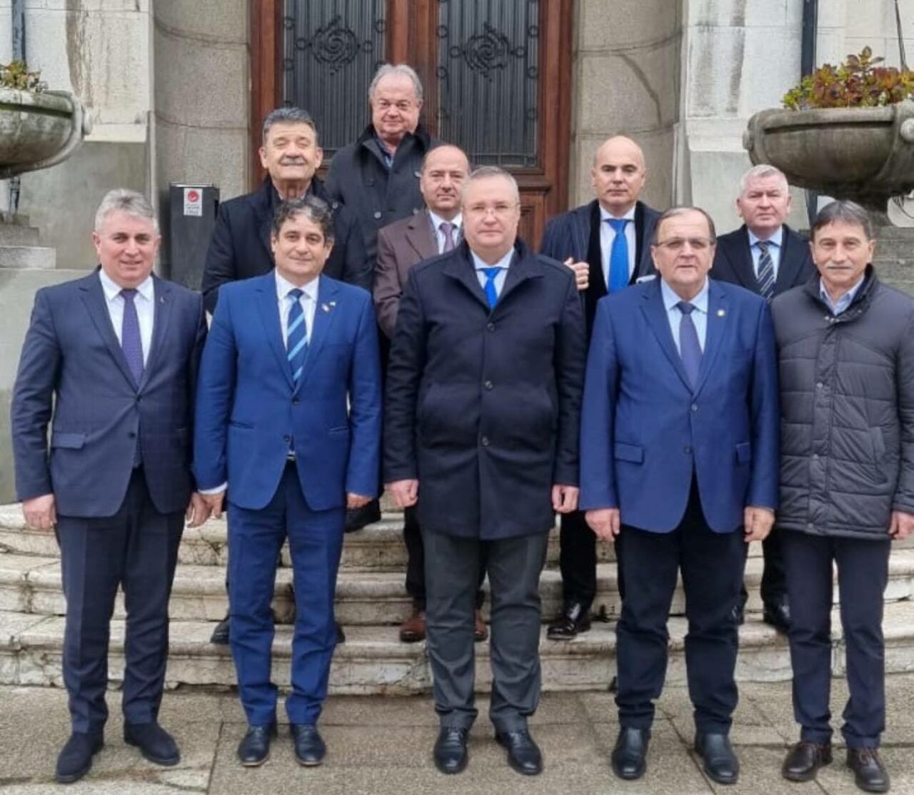 Ce spune Nicolae Ciucă despre cel mai nou „transfer” al PNL. Primarul din Alba Iulia, mutare surpriză