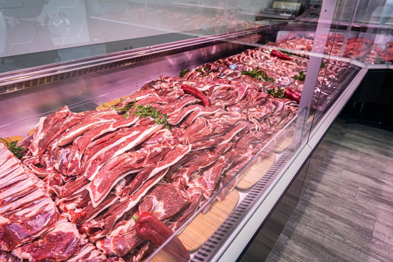 Cât COSTĂ un kilogram de carne de porc cu o săptămână până în Crăciun/Sărbători de iarnă mai scumpe în 2023