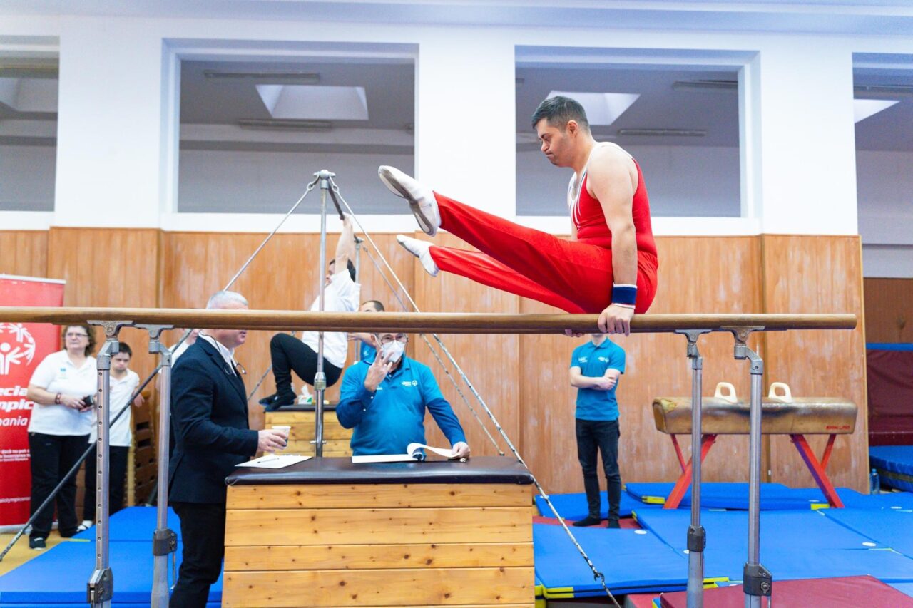 Ei sunt EROII de la Special Olympics. „Mă bucur că peste un sfert de medalii sunt aduse de noi”