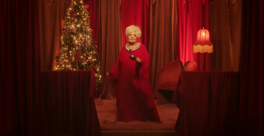 Sigur o știi! Melodia de Crăciun care a reușit să detroneze câtecul „All I Want for Christmas is You” interpretat de Mariah Carey