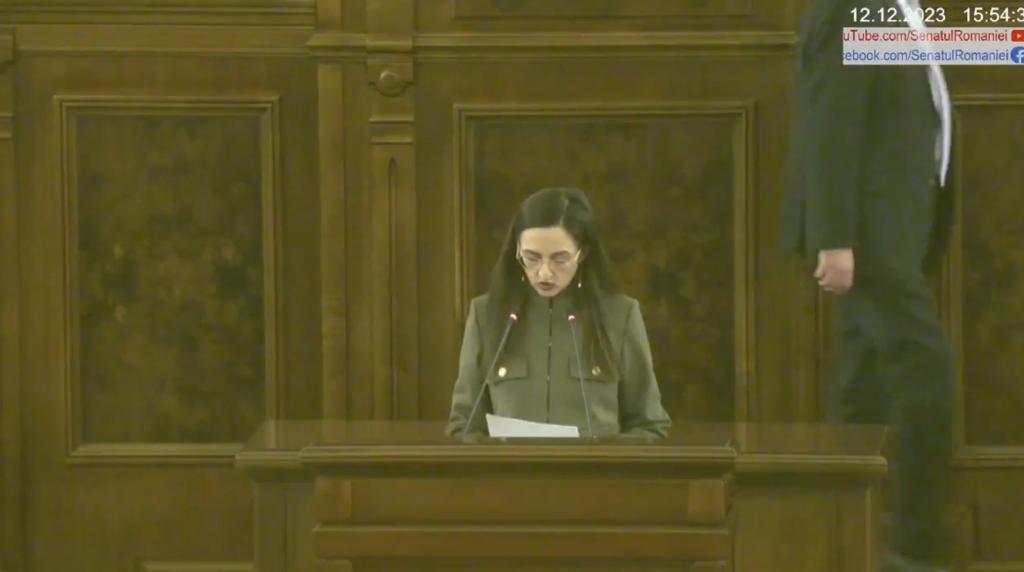 Încendiu în sala de plen a Senatului, în timp ce parlamentarii țineau discursuri politice/ Sorin Cîmpeanu: Incendiul a fost lichidat