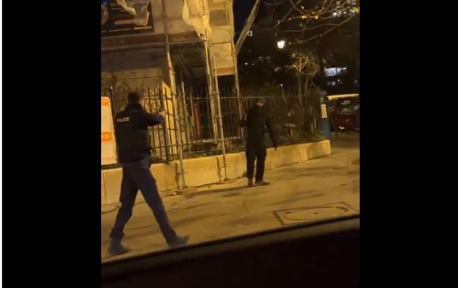 Atac TERORIST la Paris, lângă Turnul Eiffel: Un turist german a murit, alte două persoane au fost rănite / Atacatorul ar fi strigat „Allah Akbar”