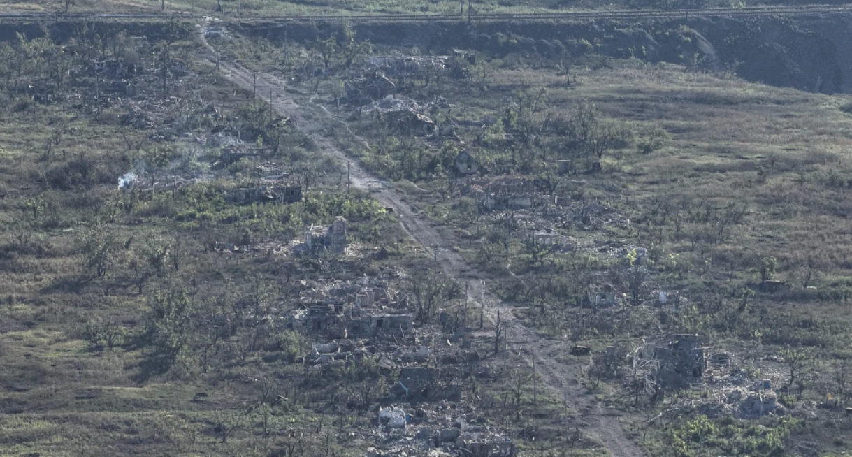 LIVE UPDATE | Război în Ucraina, ziua 662: Imagini surprinse din dronă arată pierderi grele ale Rusiei în luptele de lângă Avdiivka