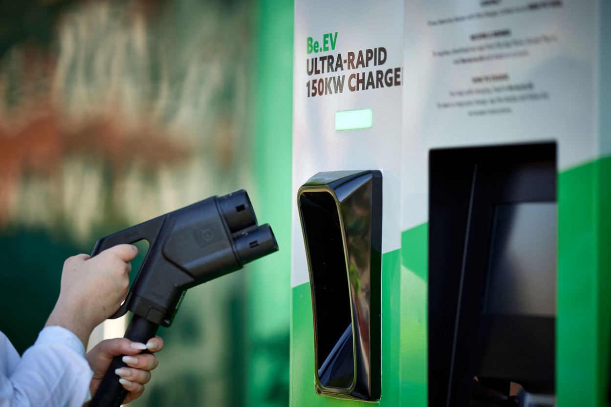Uniunea Europeană stimulează prin subvenții industria vehiculelor electrice, în competiția cu Beijingul