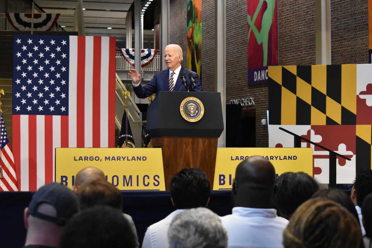 The New York Times: Popularitatea lui Biden este în scădere în rândul alegătorilor tineri, din cauza susținerii acordate Israelului