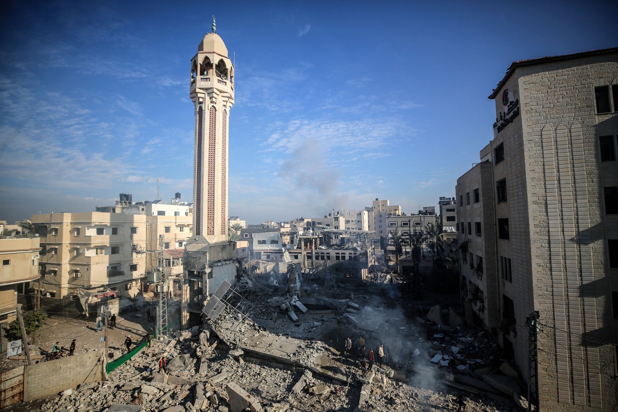 Confruntări militare intense în sudul Fâșiei Gaza /Guvernul israelian, supus presiunilor interne și internaționale pentru oprirea ofensivei