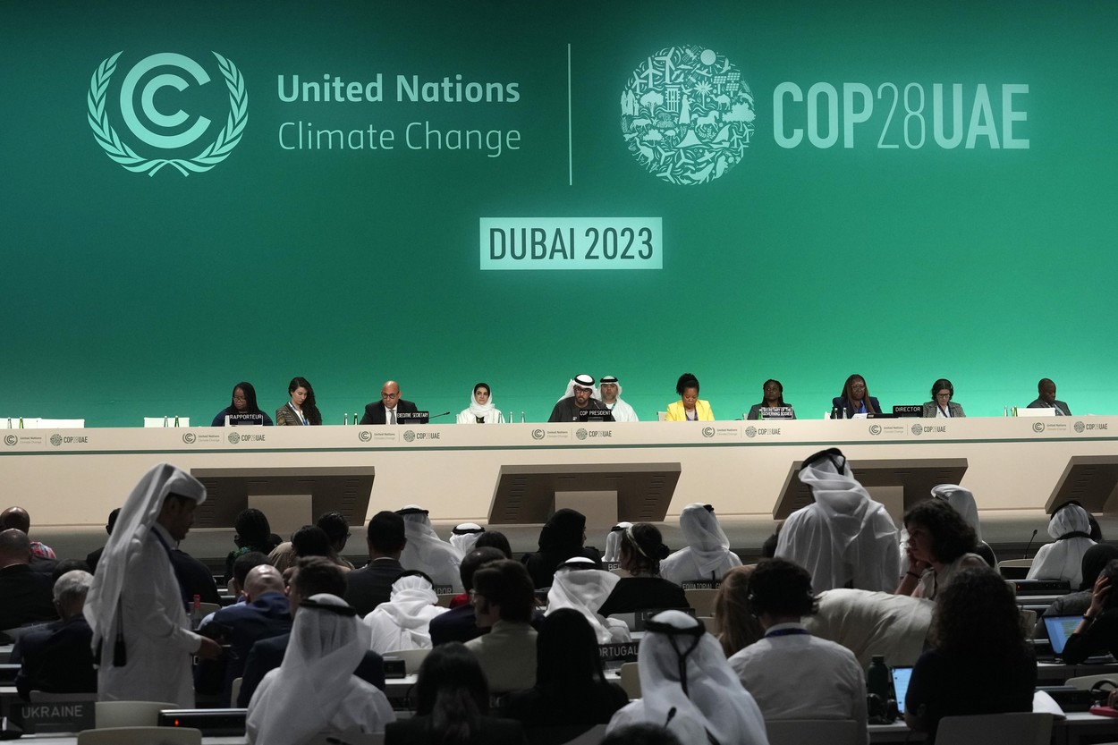 Proiectul declarației summitului climatic COP28 exclude referirile la eliminarea combustibililor fosili