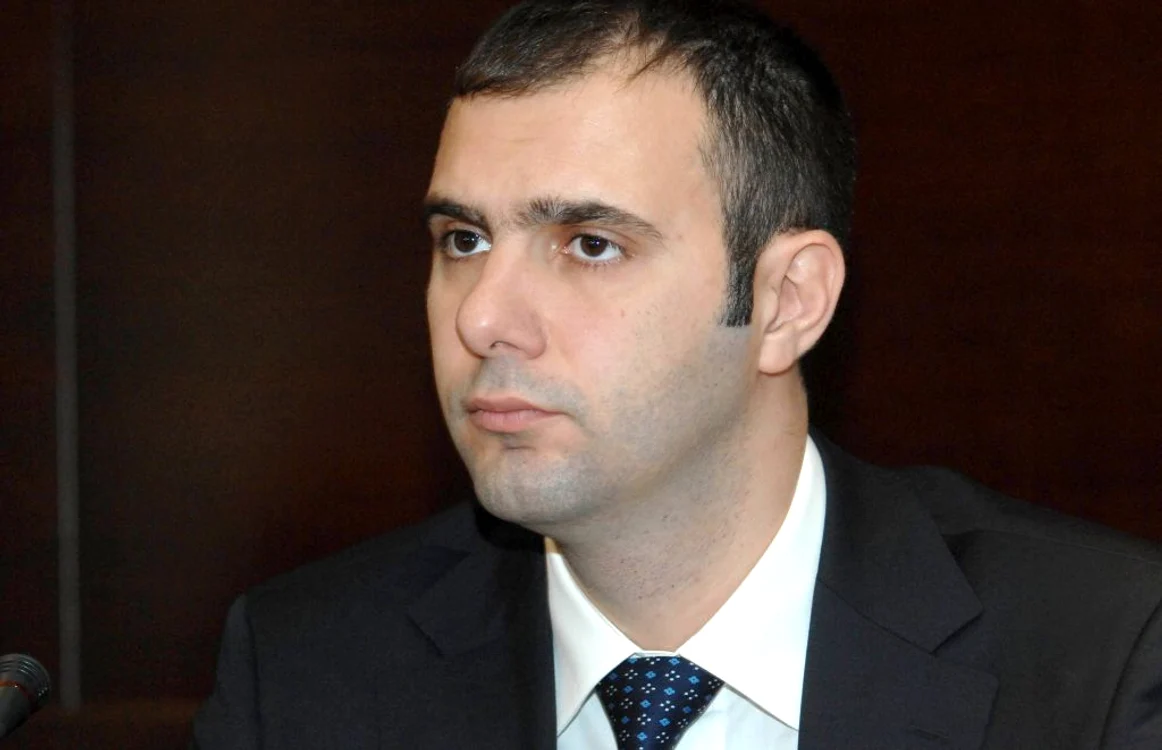 Fostul vicepreşedinte ANAF Şerban Pop scapă de o condamnare de 13 ani închisoare. Faptele s-au prescris