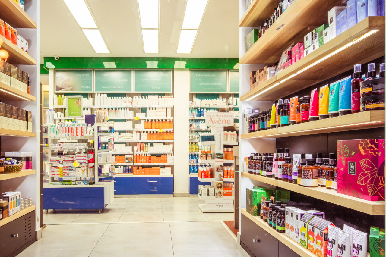 Programul farmaciilor de Crăciun și Revelion. De unde vor putea bucureștenii să cumpere medicamente de sărbători