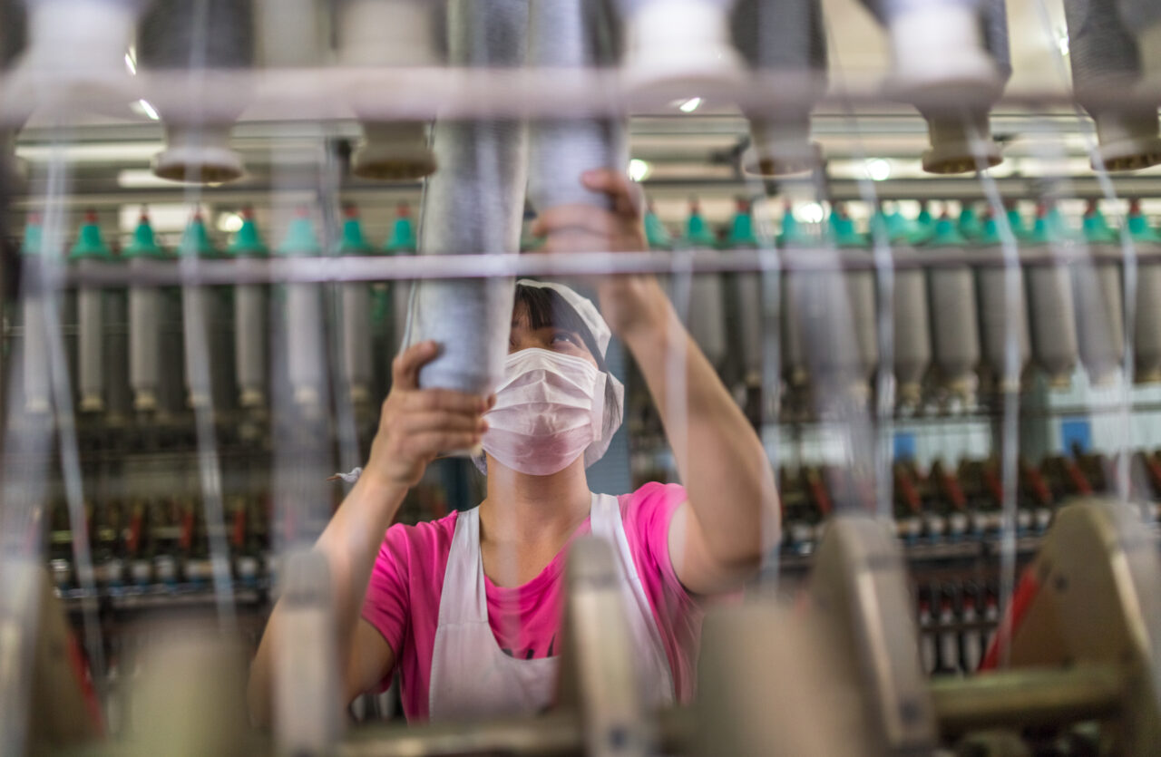 Criză în industria ușoară: Concedieri masive după retragerea companiilor străine. „Plec unde manopera e mai ieftină: Vietnam, Etiopia”