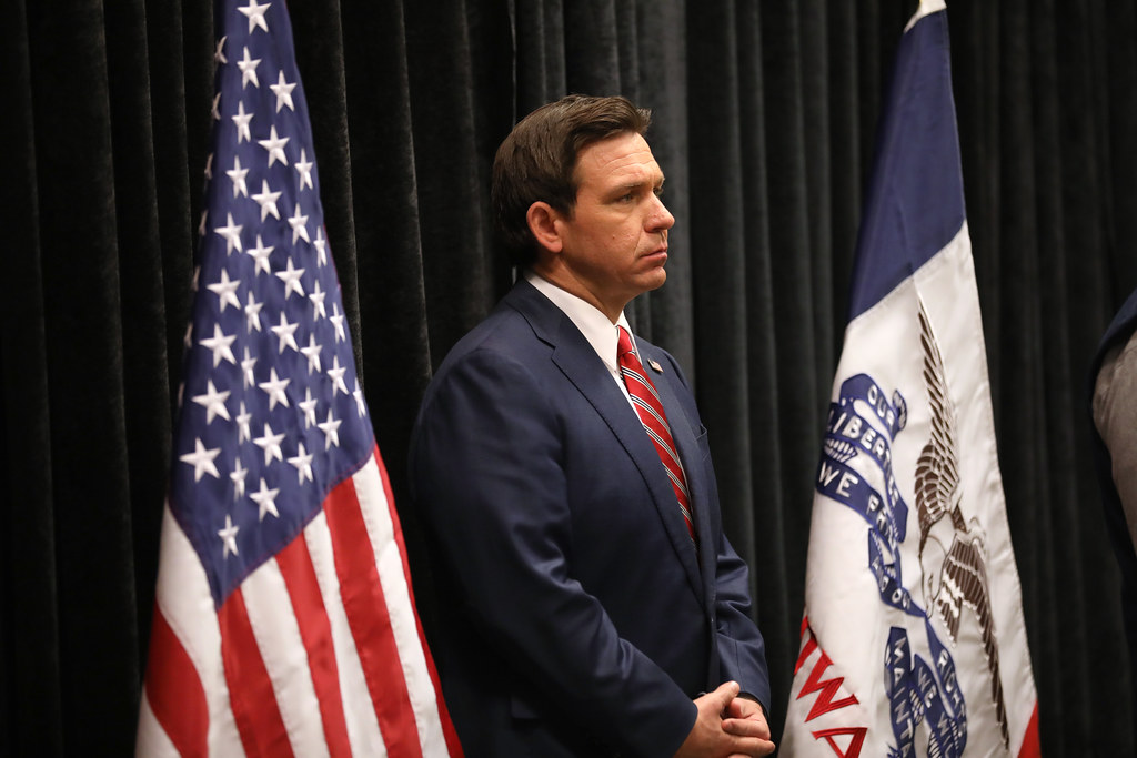 ALEGERI în SUA. Ron DeSantis s-a retras și îl susține pe Donald Trump în cursa pentru Casa Albă/„Pentru mine este clar”