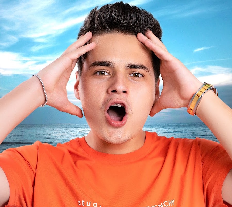 SELLY câștigă o avere, în 2024, din YouTube. Câți bani face artistul în fiecare lună din ce postează