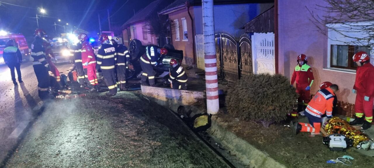 Un bebeluș și un tânăr au murit într-un teribil accident pe DN 14, în Sibiu