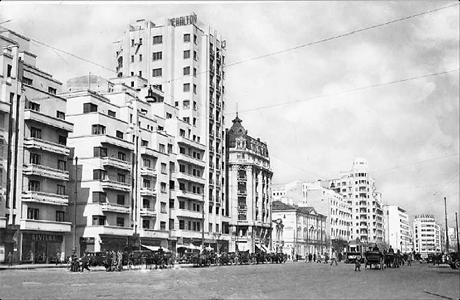 „CARLTON”, blocul din București ras de pe fața Pământului de cutremurul din ’40. Cum a rămas în viață Păstorel Teodoreanu