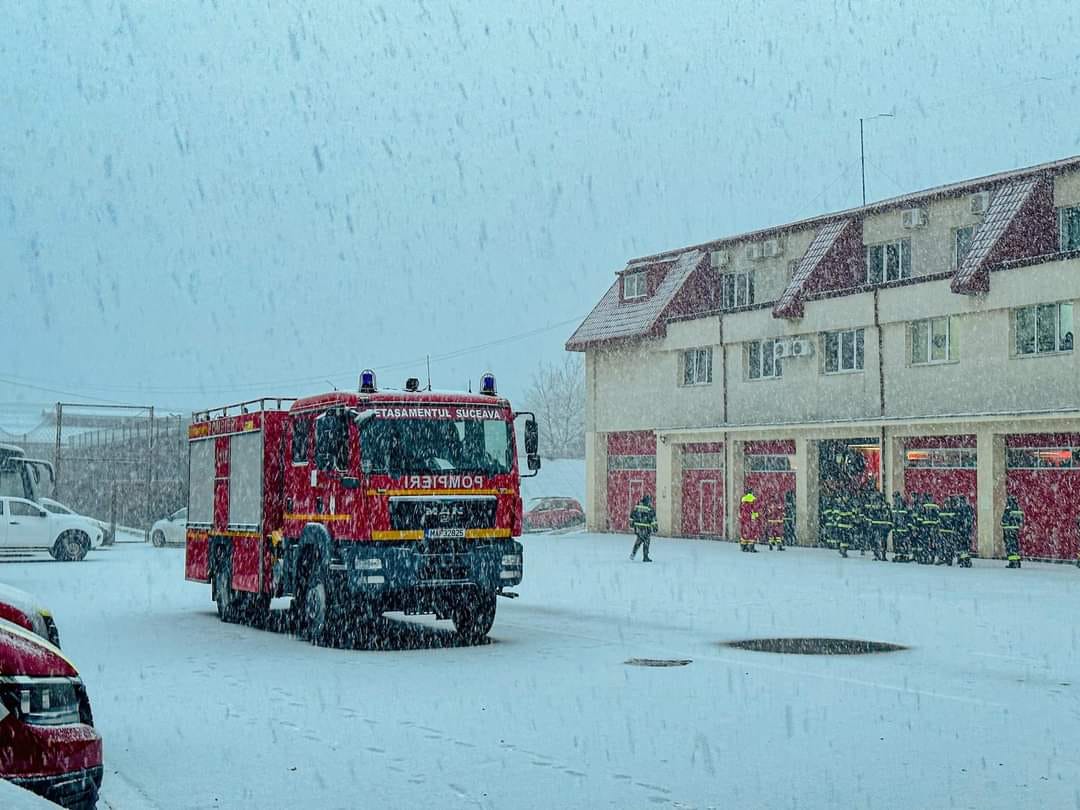 Intervenție cu ȘENILATA pentru salvarea unui micuț de doar 1 an și 7 luni, la Suceava