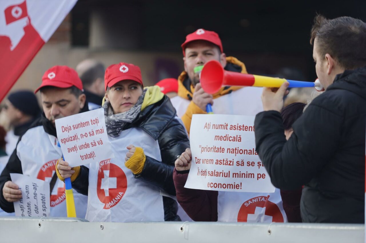 Prim-vicepreşedintele Sanitas: „În principiu, GUVERNUL a acceptat ca personalul din sistemul sanitar să aibă o creștere a salariilor cu 20%”